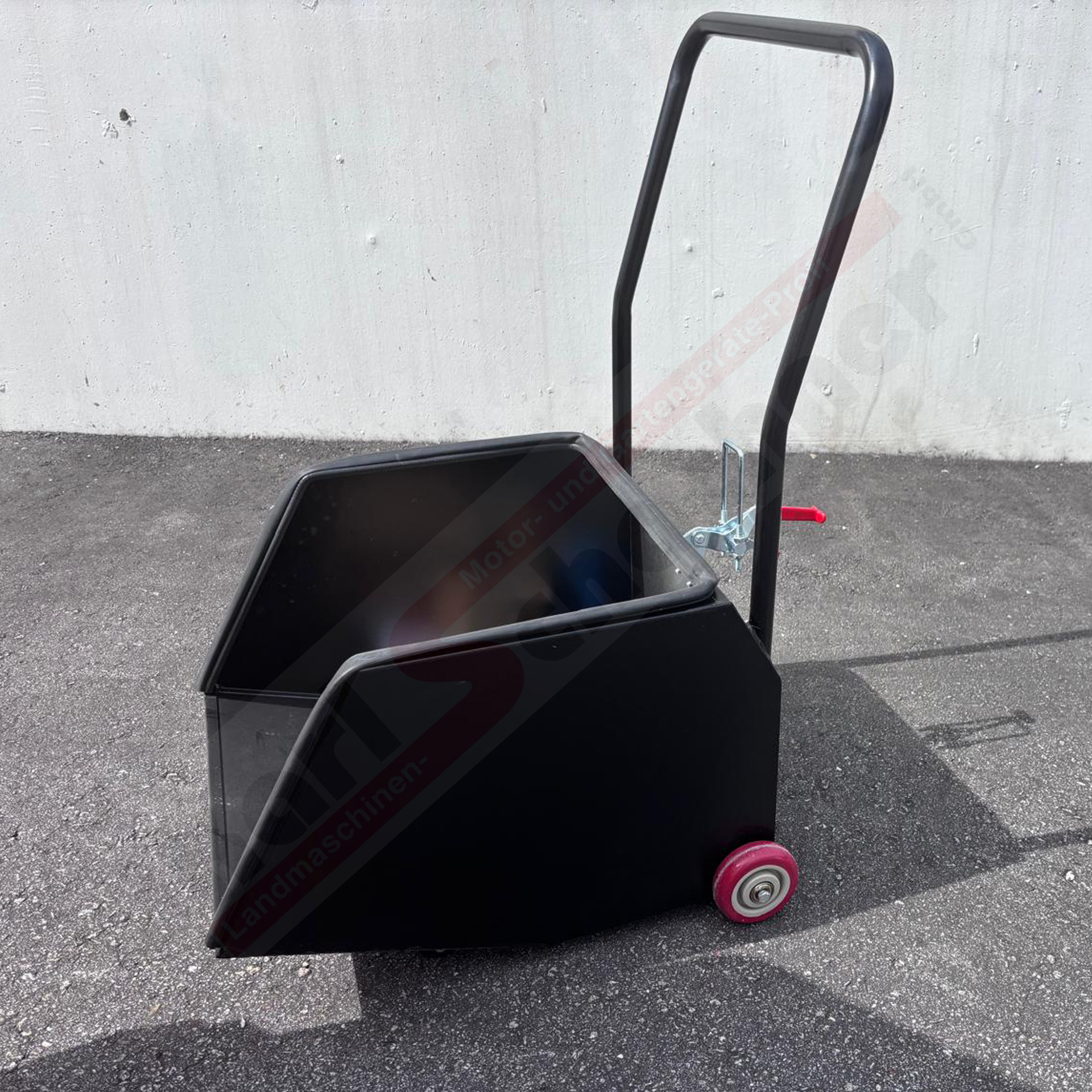 Akku Aufsitz-Kehrmaschine KM80-PRO